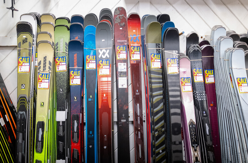 Best Skis for Beginners in 2025: 5 Top Picks at Norm’s Ski & Bike